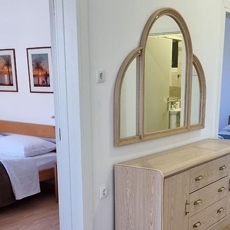 Apartman Lipotica Diklo Задар Екстериор снимка