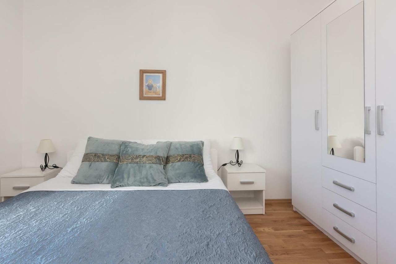 Apartman Lipotica Diklo Задар Екстериор снимка