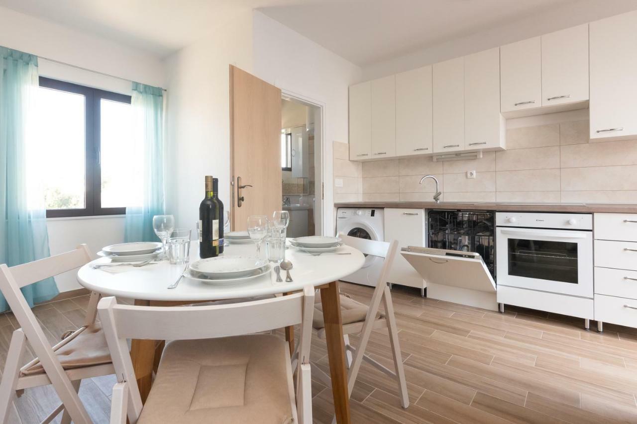 Apartman Lipotica Diklo Задар Екстериор снимка