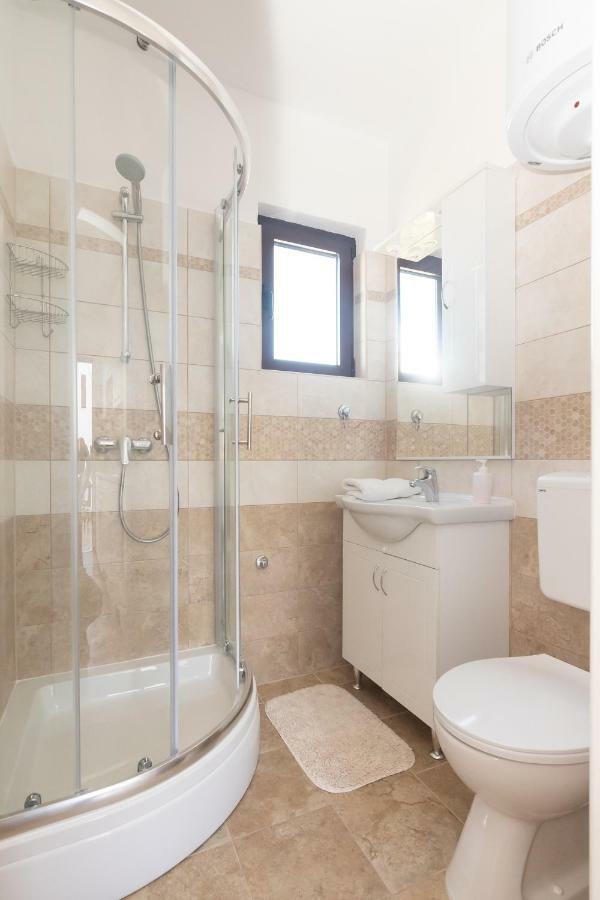 Apartman Lipotica Diklo Задар Екстериор снимка