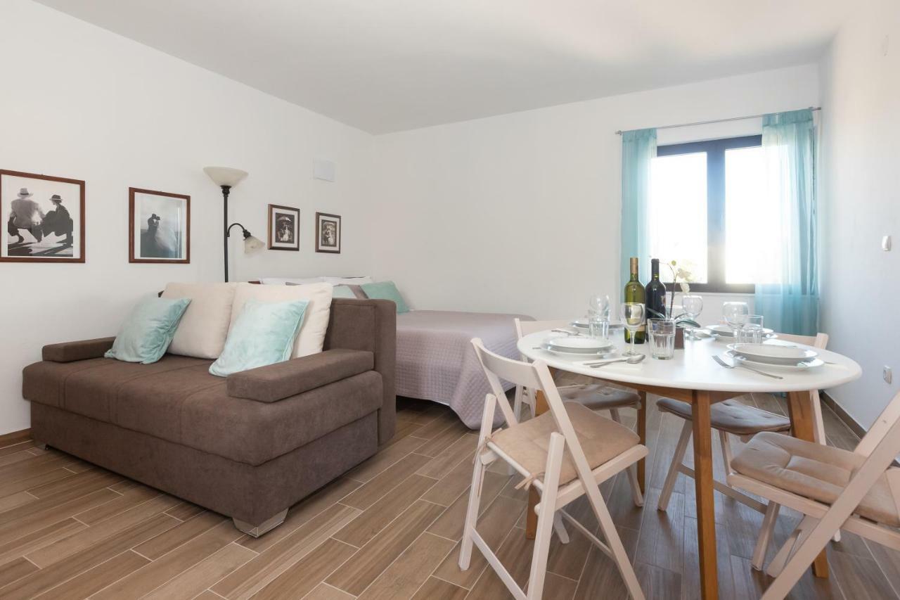Apartman Lipotica Diklo Задар Екстериор снимка