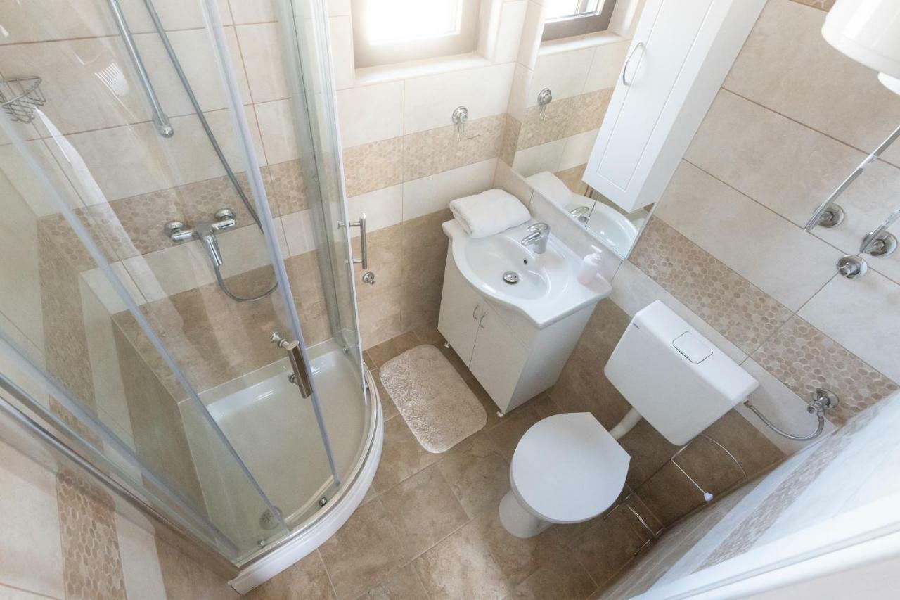 Apartman Lipotica Diklo Задар Екстериор снимка
