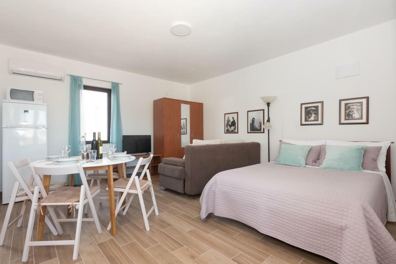 Apartman Lipotica Diklo Задар Екстериор снимка